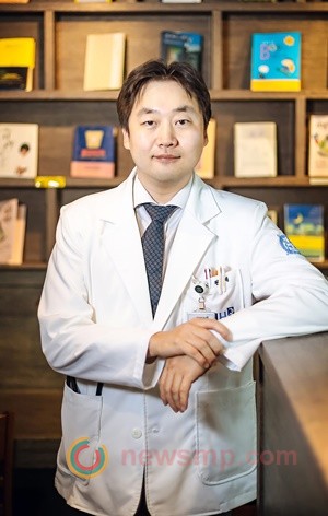 ▲ 이 교수는 “개인적으로 LDL 콜레스테롤은 낮출수록 좋다는 확신을 가지고 있다”면서 “이제는 ‘The lower, The better’가 학계의 정설”이라고 강조했다.