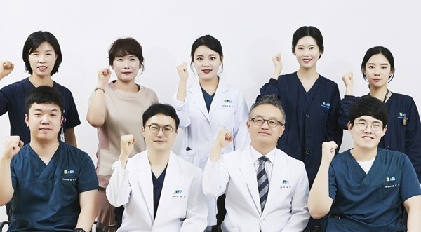 ▲ 순천향대천안병원 수면장애센터(센터장 양광익)가 최근 산업통상자원부 선정 ‘수면산업 실증기반 기술고도화 지원 사업'에 중추적으로 참여해 국가 수면산업 발전을 앞장선다고 밝혔다.