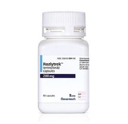 ▲ 로즐리트렉은 다양한 NTRK 유전자 융합 발현 고형종양 환자와 ROS1 양성 비소세포폐암 환자에서 지속적인 반응을 나타냈다.