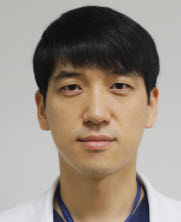 ▲ 김두한 교수.