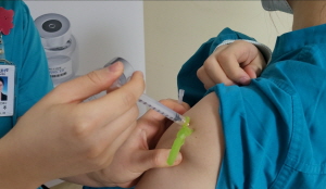 ▲ 서울대학교병원운영 서울특별시보라매병원은 3월 10일부터 원내 교직원을 대상으로 코로나19 백신예방접종을 시작했다.