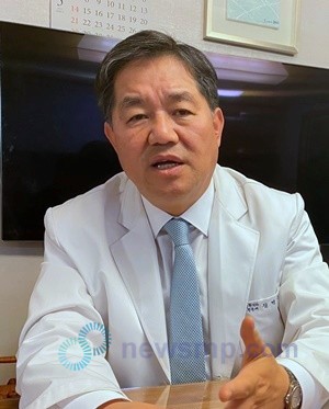 ▲ 김영진 후보는 서울시의사회 대의원들과 의사회원들에게 “‘의사가 의사답게 살 수 있는 환경 만들기’에 최선을 다하겠다”고 밝혔다.