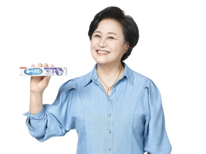 ▲ GSK컨슈머헬스케어코리아의 의치 관리 브랜드 폴리덴트에서 3년 만에 더욱 향상된 기능으로 업그레이드한 프리미엄 의치부착재 '폴리덴트 맥스 씰'을 출시했다.