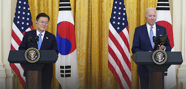 ▲ 문재인 대통령과 바이든 미국 대통령은 21일(현지시간) 공동 성명을 통해 백신 파트너십을 구축했다고 밝혔다.