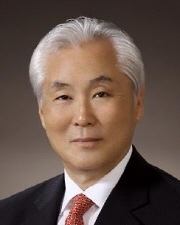 ▲ 이명철 신임 이사장.