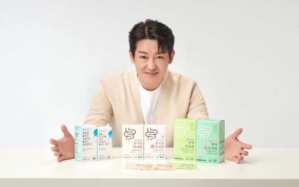 ▲ 대원제약이 종합건강기능식품 브랜드 ‘장대원’의 브랜드 모델로 허성태 배우를 전격 발탁했다.