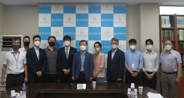 ▲ 경기도약사회는 ATC 제조업체들과 간담회를 진행하고, 일선 약국의 어려움을 전달했다.