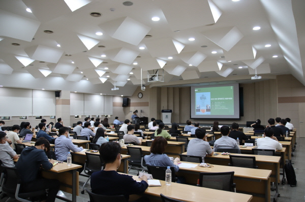 ▲ 한국제약바이오협회는 19일 오후 서울 방배동 제약회관에서 한국 제약바이오 채용박람회 참여 기업 관계자들을 대상으로 설명회를 개최했다.