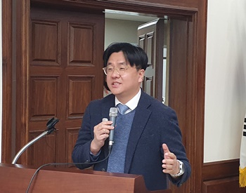 ▲ 이재갑 교수.