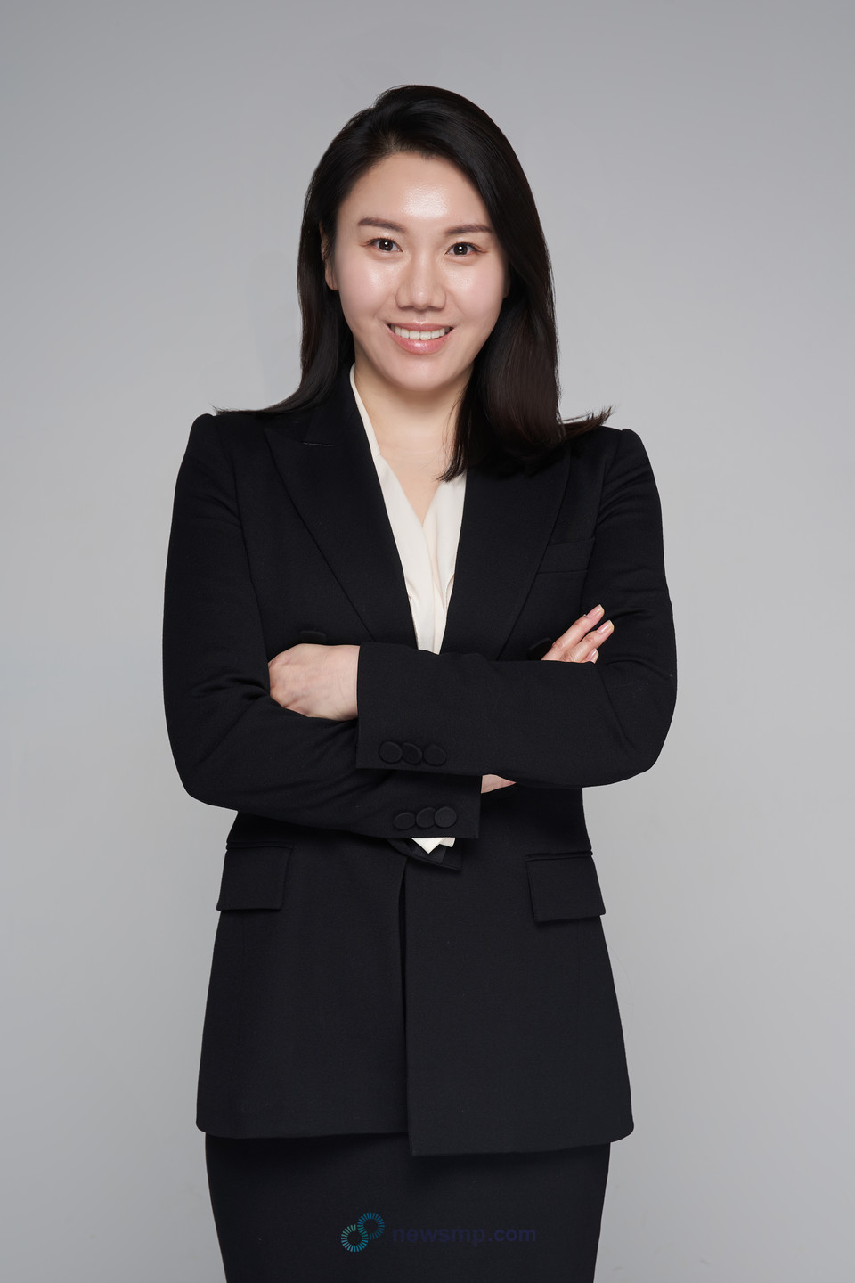 ▲ 베이진은 현재 국내에서 약 700명의 환자를 모집해 총 22건의 임상시험을 진행하고 있으며, 1호 치료제로 도입한 브루킨사(성분명 자누브루티닙)가 국내 허가 후 40일 만에 암질환심의위원회를 넘어서는 등 국내 법인 설립 2년 만에 광폭 행보를 보여주고 있다. 지난해(2022년) 12월에는 공식적으로 서울 지사 사무소를 개소, 보폭을 더욱 확대할 계획이다. 백혈병치료제 브루킨사의 급여 진입과 함께 항 PD-1 면역관문억제제 티스렐리주맙의 국내 허가에 속도를 내고, 국내에서 가능한 임상연구를 최대한 많이 유치하겠다는 의지다. 제약바이오기자단은 서울 지사 사무소 개소에 맞춰 베이진 코리아 양지혜 대표를 만나 기업의 철학과 향후 계획을 들어봤다.