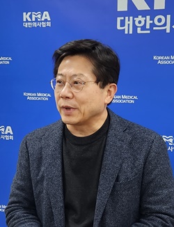 ▲ 박홍준 위원장.
