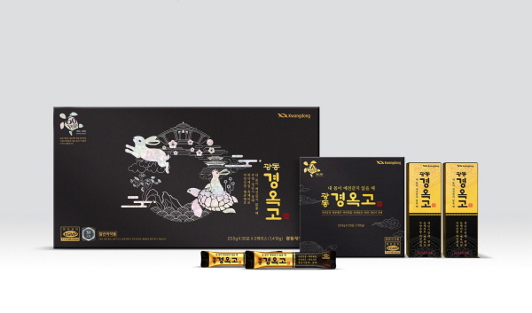 ▲ 광동제약은 ‘동의보감’에 수록된 경옥고 처방을 대중화한 ‘광동 경옥고’가 창립 60주년을 기념해 새로운 패키지를 선보인다고 16일 밝혔다.