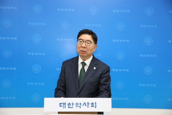 ▲ 박영달 대한약사회 부회장 겸 수가협상단장은 수가협상에 나서며 기조를 밝혔다.