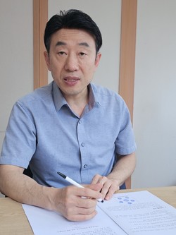 ▲ 대한약사회 조양연 부회장은 8월부터 시작하는 개인 맞춤형 소분 건기식 실증특례 사업 계획을 설명했다.
