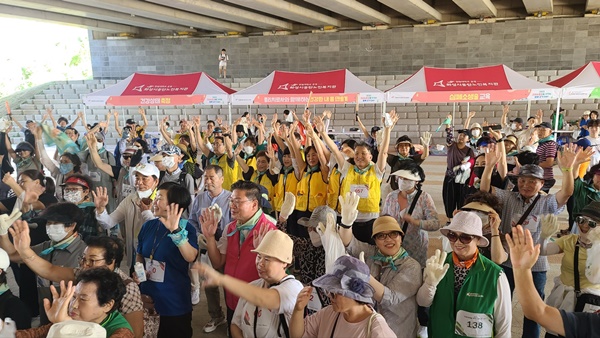▲ 한림대동탄성심병원이 ‘2023 건강&환경을 지키는 함께 걷기 DAY’를 성황리에 개최했다.