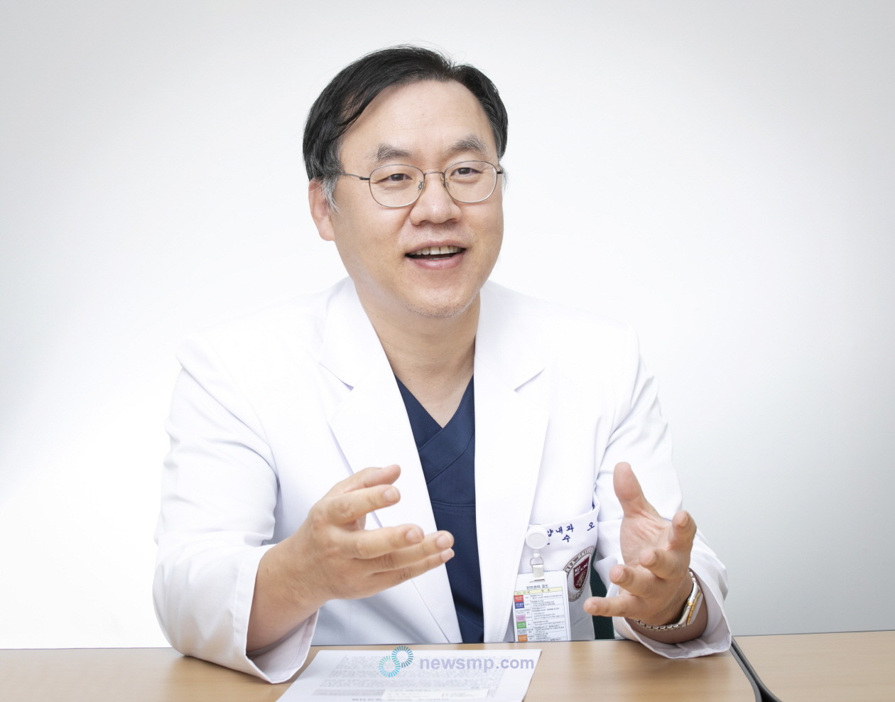 ▲ 오상철 교수는 “암 크기 감소도 중요한 요소지만 임핀지를 통해 증상이 개선되고 오래 살 수 있어 환자들은 더 만족한다”면서 “임상 참여 당시보다 실제 진료 시 오히려 효과도 더 좋고 환자들이 잘 견딘다”고 전했다.