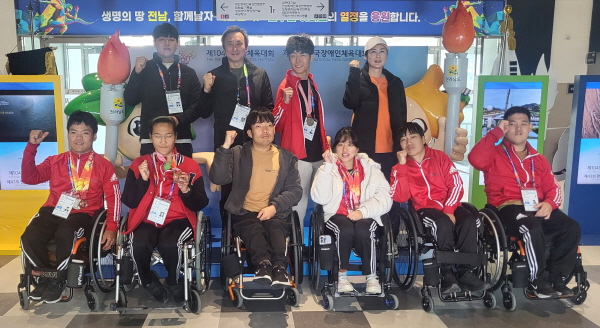 ▲ 좋은운동장 장애인육상 선수단 ‘팀 혼’이 제43회 전국장애인체육대회에서 은메달 3개, 동메달 4개를 획득했다.