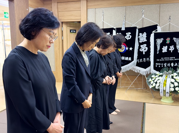 ▲ 박 모 예비간호사 빈소 방문 사진.