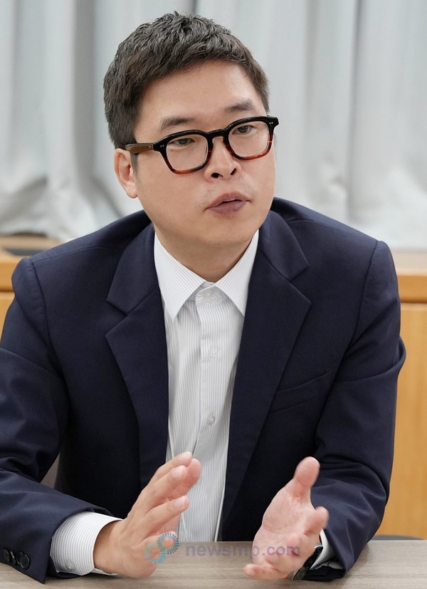 ▲ 서욱 사업부장은 “우루사는 탄탄한 기본기를 바탕으로 새로운 임상 연구 결과가 발표되고 적응증이 추가되고 있다”고 내세웠다.