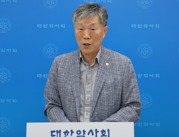 ▲ 박상룡 홍보이사가 전국 임원 결의대회 관련 내용을 설명했다.
