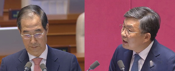 ▲더불어민주당 김윤 의원(오른쪽)이 한덕수 총리에게 응급실 뺑뺑이 문제에 대한 정부의 입장을 묻고 있다.