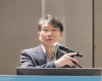 ▲ 김신곤 학술이사.