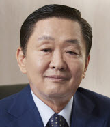 ▲ 강덕영 대표.