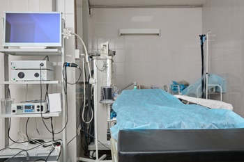 ▲ 정부가 암검진 내시경 시술 의사 자격 인정 대상을 확대하기로 결정, 의료계에 파장이 일고 있다.