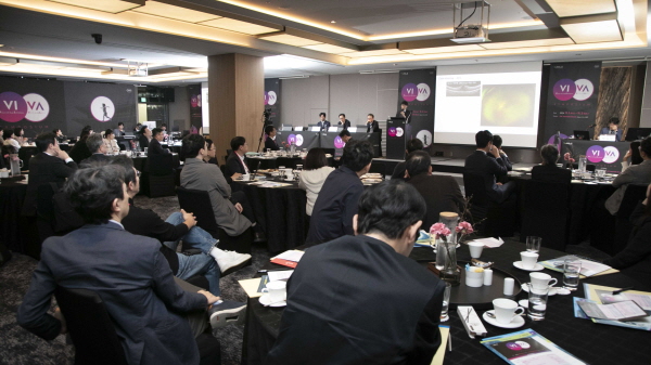 ▲ 한국로슈는 바비스모 국내 급여 적용 1주년을 맞아 VIVA 전국 심포지엄을 개최했다.