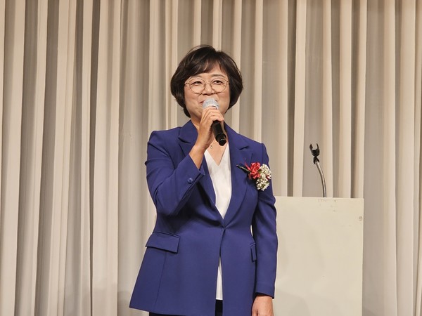 ▲ 박지영 신임 동문회장은 힘 있는 동문회를 만들겠다고 약속했다.