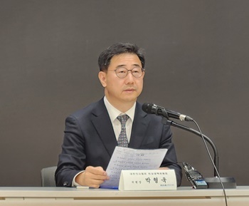 ▲ 박형욱 위원장.