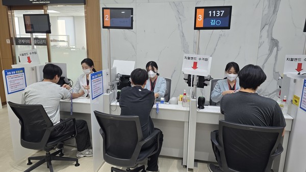 ▲ 건협 부산서부검진센터가 아동보육시설에서 사회공헌 건강검진을 실시했다.