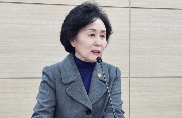 ▲ 권영희 당선인이 수사기관이 한약사들에게 무혐의 처분을 내린 것은 말도 안 되는 일이라고 비판했다.