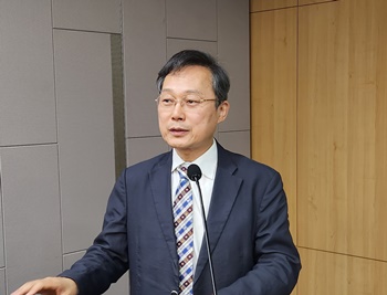 ▲ 정형선 교수.
