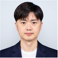 ▲ 권영희 당선인이 신임 약정원장으로 유상준 약사를 내정했다.