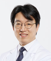 ▲ 박홍균 교수