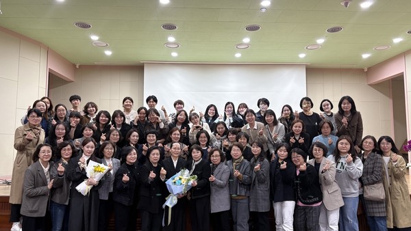▲ 이안생 간호부장이 전북 병원간호사회 회장으로 취임했다.