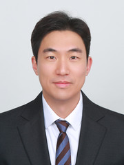 ▲ 강진범 교수
