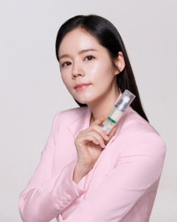 ▲ 대웅제약 이지듀는 온라인 공식몰 ‘이지듀몰’의 오픈 2주년을 맞아, 4월 한 달간 연중 최대 규모의 혜택을 제공하는 특별전을 진행한다고 밝혔다.
