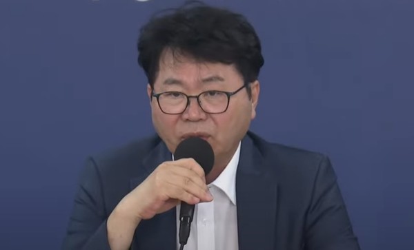 ▲ 이한주 국정기획위원장은 대통령의 공약에 초점을 두고 국정과제를 설정하겠다고 밝혔다.