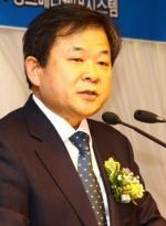 김필건 회장.
