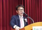 최혁용 회장이 취임사를 하고 있다.