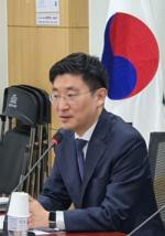 김세연 자유한국당 의원(보건복지위원장)이 개회사를 하고있다.