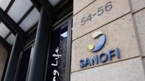 사노피는 미국 바이오기업 캐드먼을 인수하면서 최근 FDA 승인된 만성 이식편대숙주병 치료 신약 레주록을 이식 포트폴리오에 추가했다.