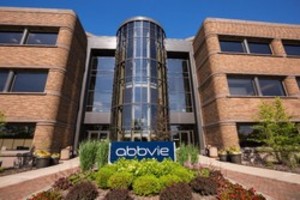 애브비의 ABBV-951은 최초로 파킨슨병 환자에게 카르비도파/레보도파 전구약물을 지속적으로 피하 전달할 수 있다.