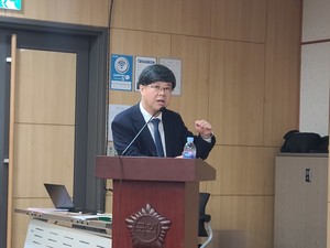 서동철 소장은 약국 신 상대가치 연구 결과를 발표했다.