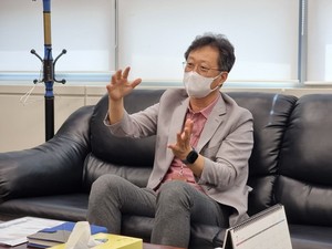 ▲ 식약처 체외진단기기과 정호상 과장은 26일, 출입 기자단 간담회에서 체외진단기기 허가심사 가이드라인 개정의 배경을 설명했다.