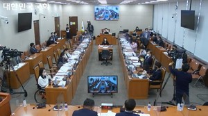 국회 보건복지위원회(위원장 정춘숙)는 지난 27일 보건복지부 장관으로 임명된 조규홍 후보자에 대한 인사청문회를 진행했다.