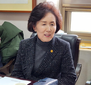▲ 권영희 회장은 서울시약사회 차원에서 성분명 처방 홍보전을 이어가겠다는 의지를 밝혔다.