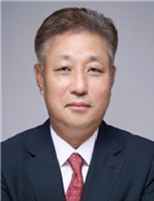 강중구 신임 원장.